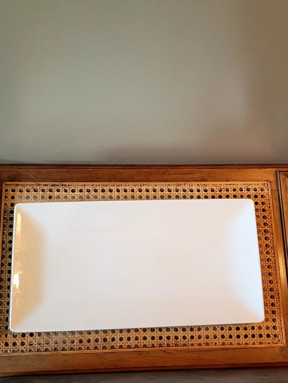 This is a Roscher Fine Porcelain white rectangular serving tray In Classic White